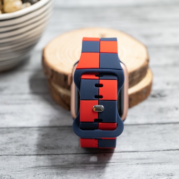 Apple Watch Band, Red & Blue Checkered Soft Silicone Band Strap for 38/40/41 mm - Picture 2 of 3